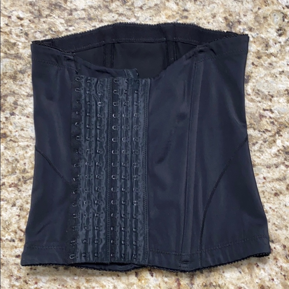 Corset